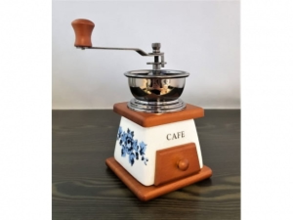 Ručný mlynček na kávu CAFE, EuB12600 Ručný mlynček na kávu CAFE, EuB12600