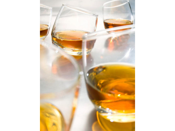 Hojdacie poháre Sagaform Rocking Whiskey Glass, 6ks