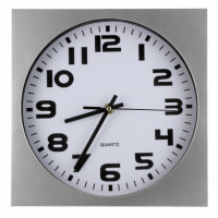 Nástenné hodiny MPM, 2500.7000 - strieborná/biela, 26cm Nástenné hodiny MPM, 2500.7000 - strieborná/biela, 26cm
