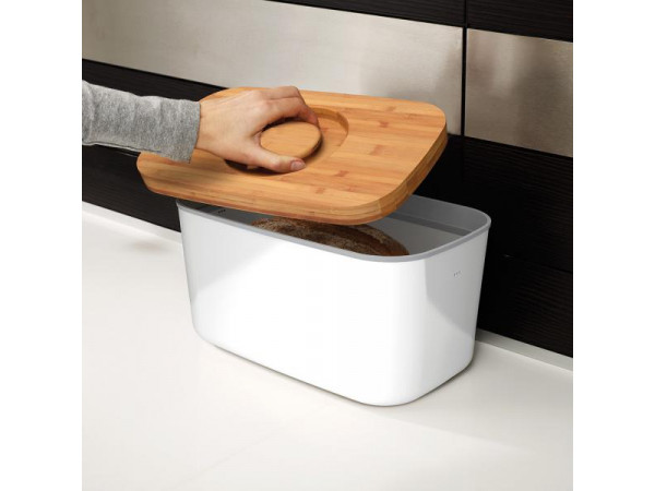Chlebník JOSEPH JOSEPH Steel Bread Bin, biely Chlebník JOSEPH JOSEPH Steel Bread Bin, biely