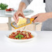 Strúhadlo JOSEPH JOSEPH Twist Grater ™, oranžové Strúhadlo JOSEPH JOSEPH Twist Grater ™, oranžové