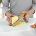 Strúhadlo JOSEPH JOSEPH Twist Grater ™, oranžové Strúhadlo JOSEPH JOSEPH Twist Grater ™, oranžové