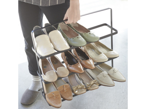 Stojan na topánky Yamazaki Tower Shoe Rack, široký / čierny Stojan na topánky Yamazaki Tower Shoe Rack, široký / čierny