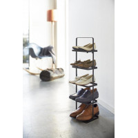 Prenosný stojan na topánky Yamazaki Tower Shoe Rack, vysoký / čierny Prenosný stojan na topánky Yamazaki Tower Shoe Rack, vysoký / čierny