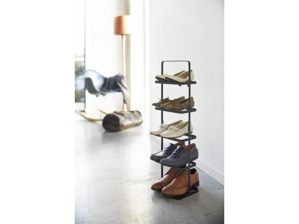 Prenosný stojan na topánky Yamazaki Tower Shoe Rack, vysoký / čierny Prenosný stojan na topánky Yamazaki Tower Shoe Rack, vysoký / čierny
