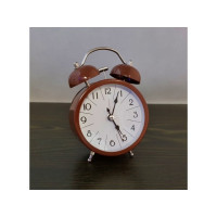 Hnedý retro budík EuB SM-611, 9 cm